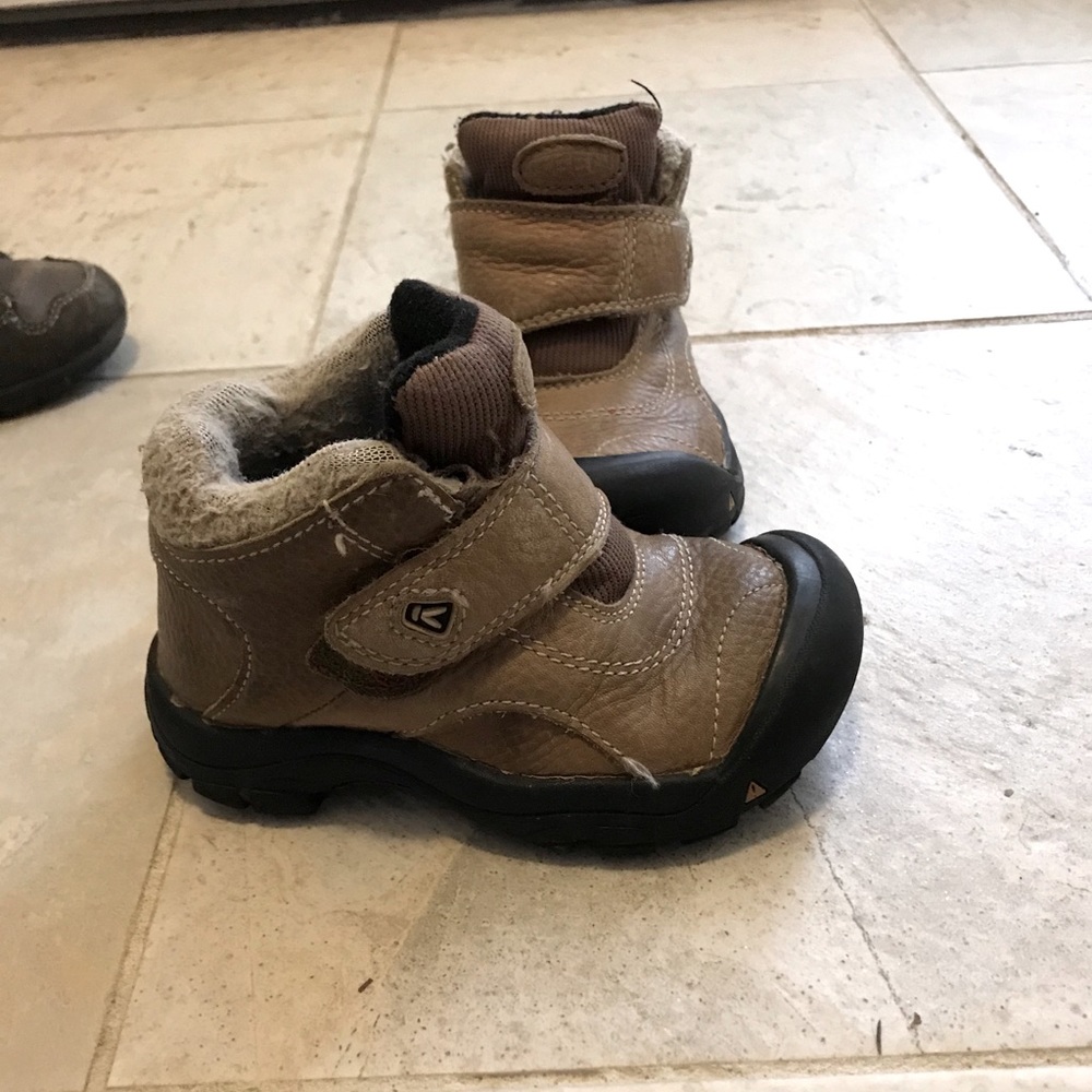 Keen winter boots